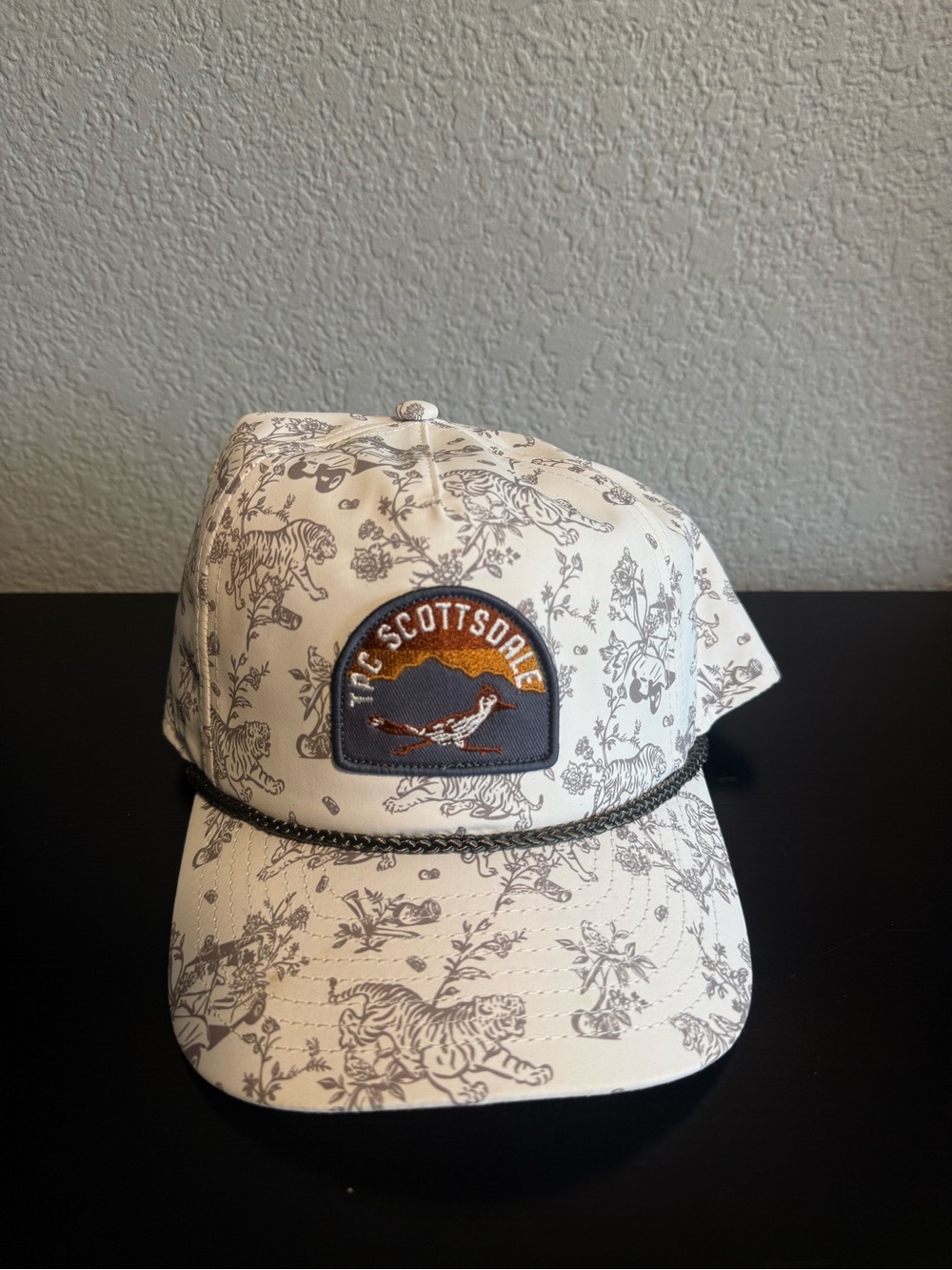 TPC Scottsdale White Floral Tiger Rope Trucker Hat Golf Snapback - Picture 7 of 9